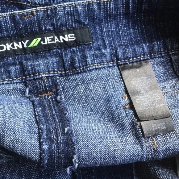 DKNY jean miniskirt - Picture 3 of 8